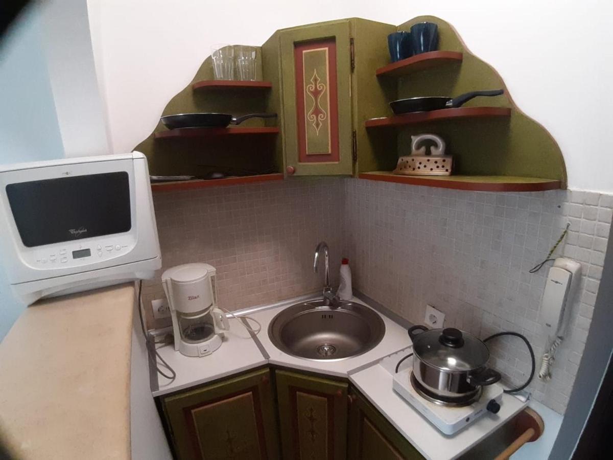Appartement Luxury Piata Romana Center à Bucarest Extérieur photo