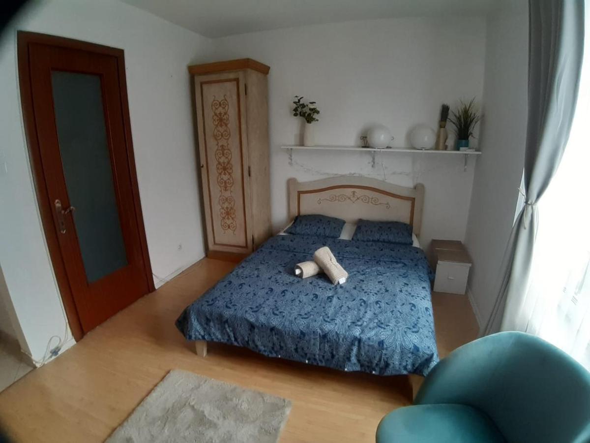 Appartement Luxury Piata Romana Center à Bucarest Extérieur photo